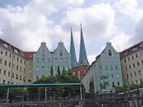 BERLÍN08 (153) Seguint el riu Spree